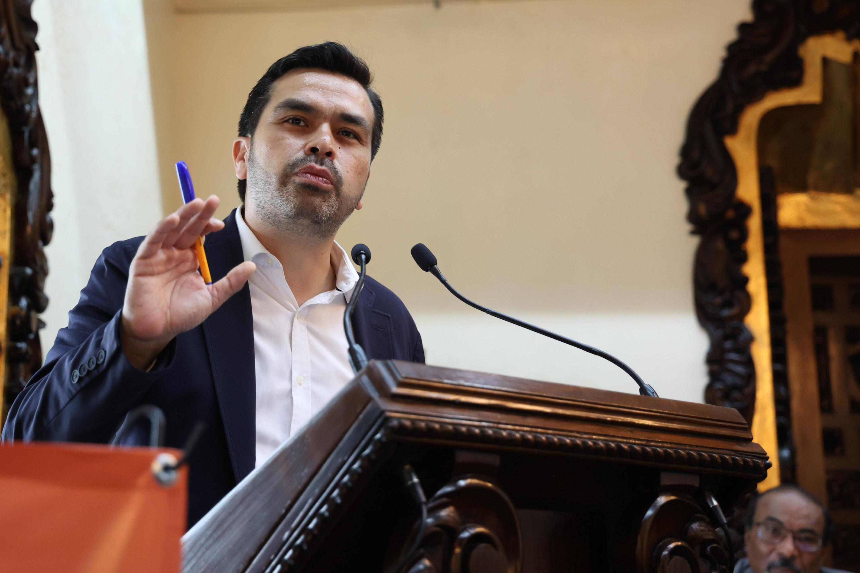 Jorge Álvarez Máynez presentó en Puebla su libro "México Nuevo".