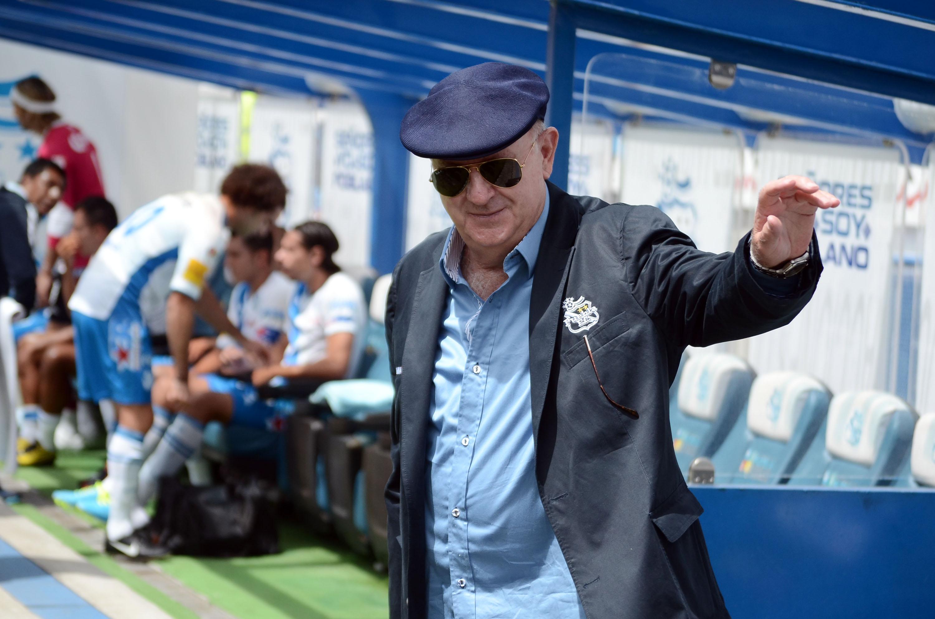 Este viernes el recién fallecido Manuel Lapuente rendirá un homenaje del Club Puebla.