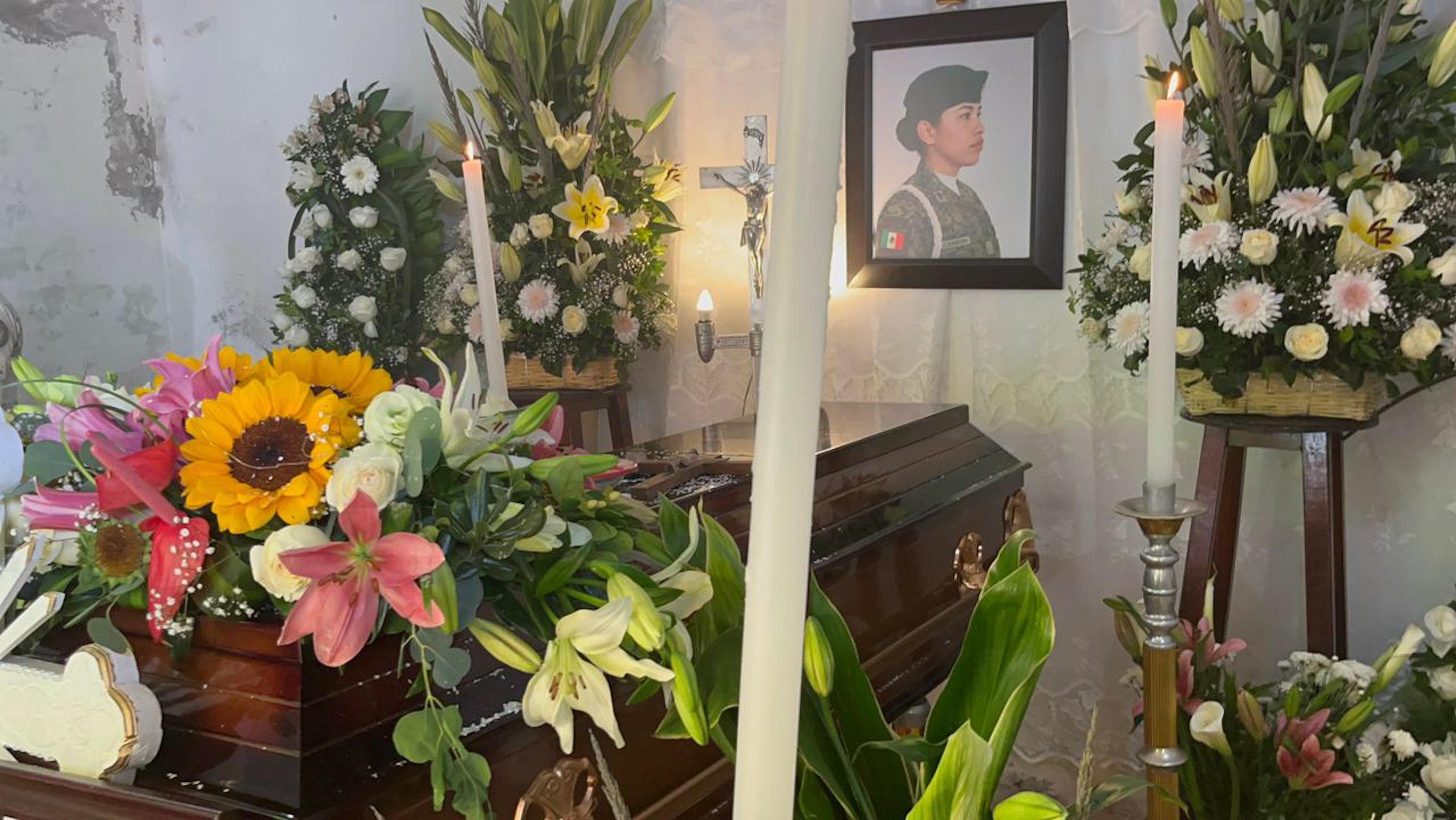 Stephany Carmona fue velada y enterrada en su natal Ajalpan, Puebla.