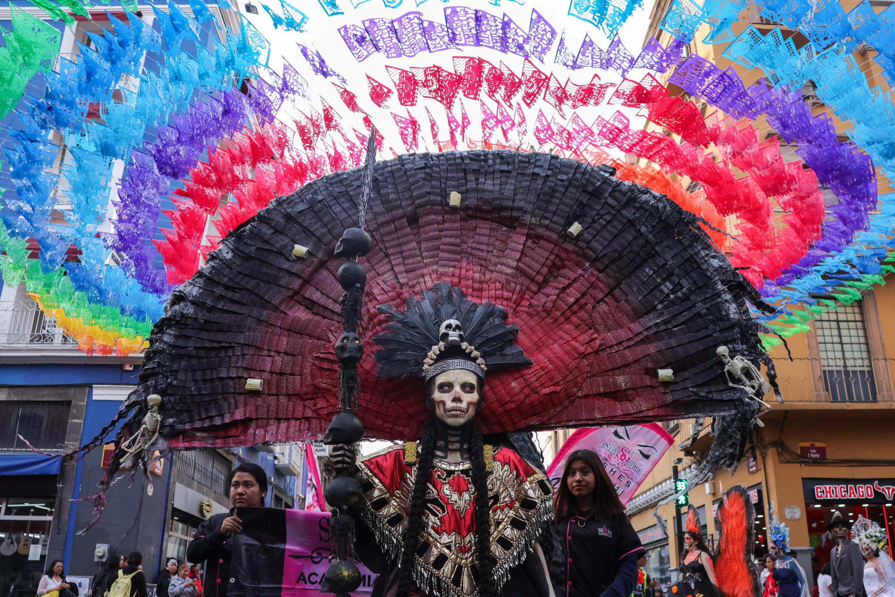 buena respuesta al Desfile de Catrinas que organizó el Mercado Garibaldi.