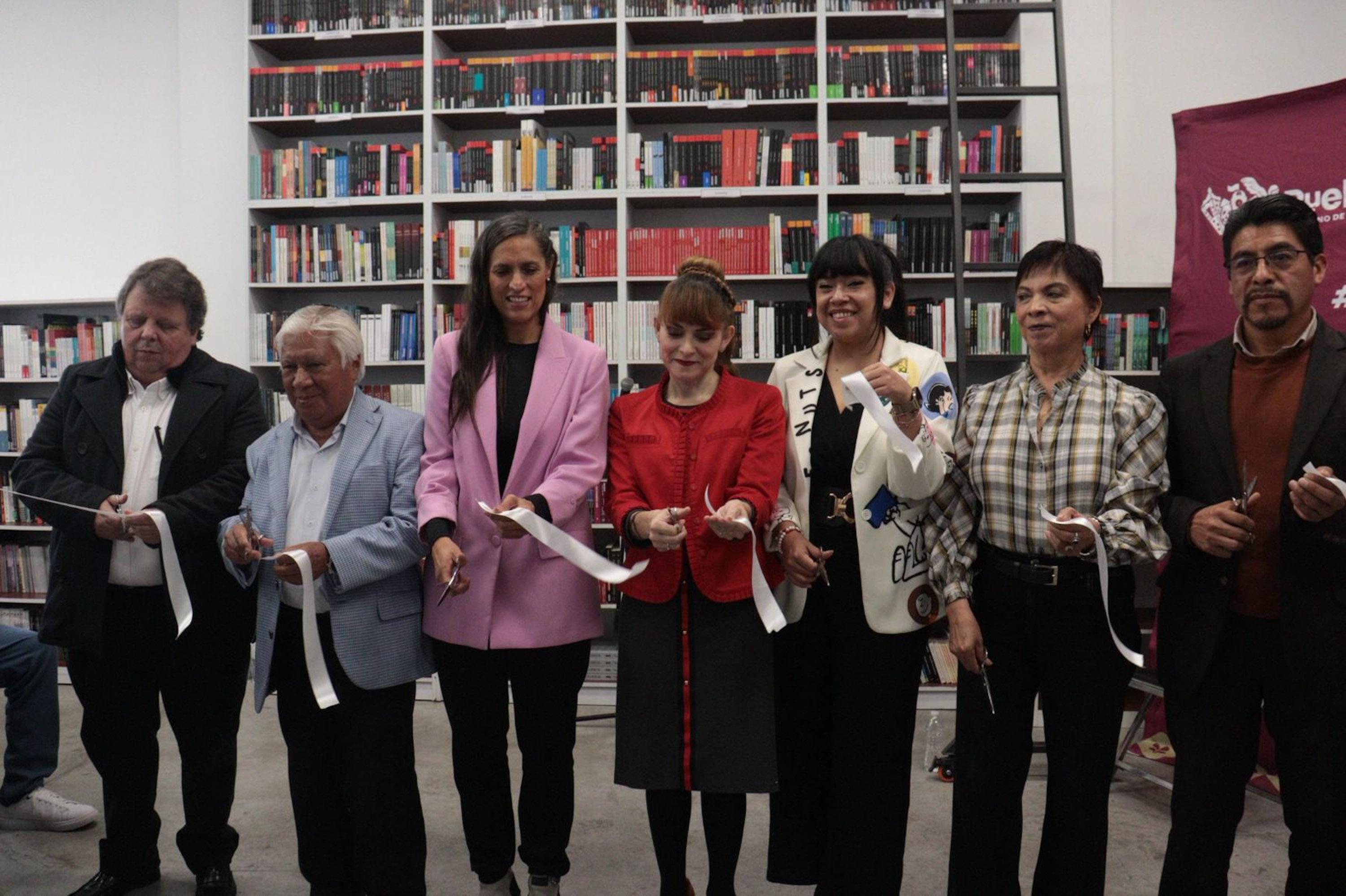 Reaperturan bibliotecas de juntas auxiliares de Puebla.