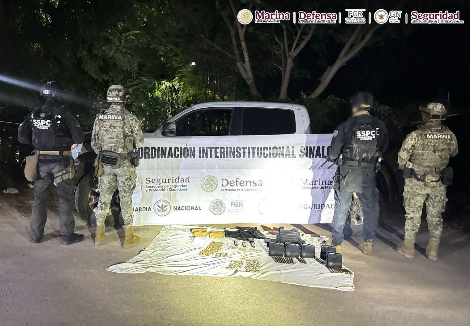 Fueron detenidos tres hombres en Sinaloa y uno más perdió la vida.