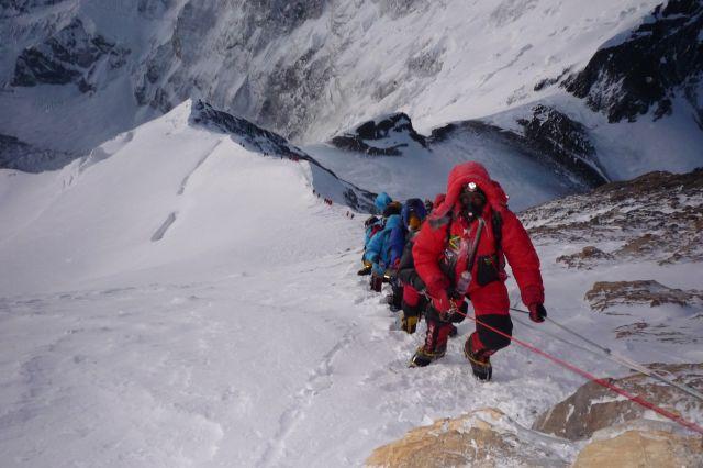 excursionistas everest
