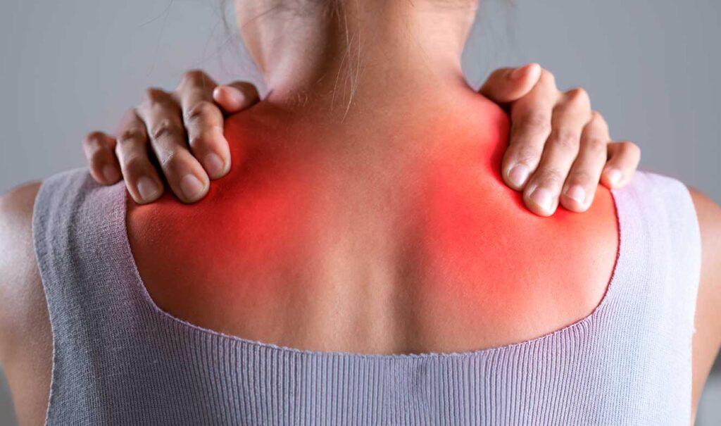 La fibromialgia es una condición médica caracterizada por dolor crónico, fatiga persistente y alteraciones del sueño.