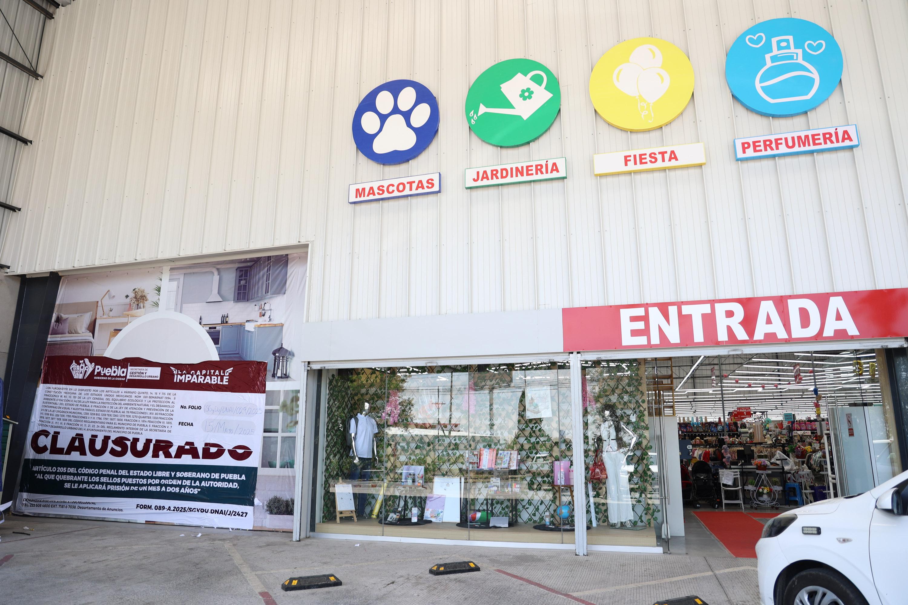 Un total de 18 tiendas chinas han sido clausuradas en la ciudad de Puebla.