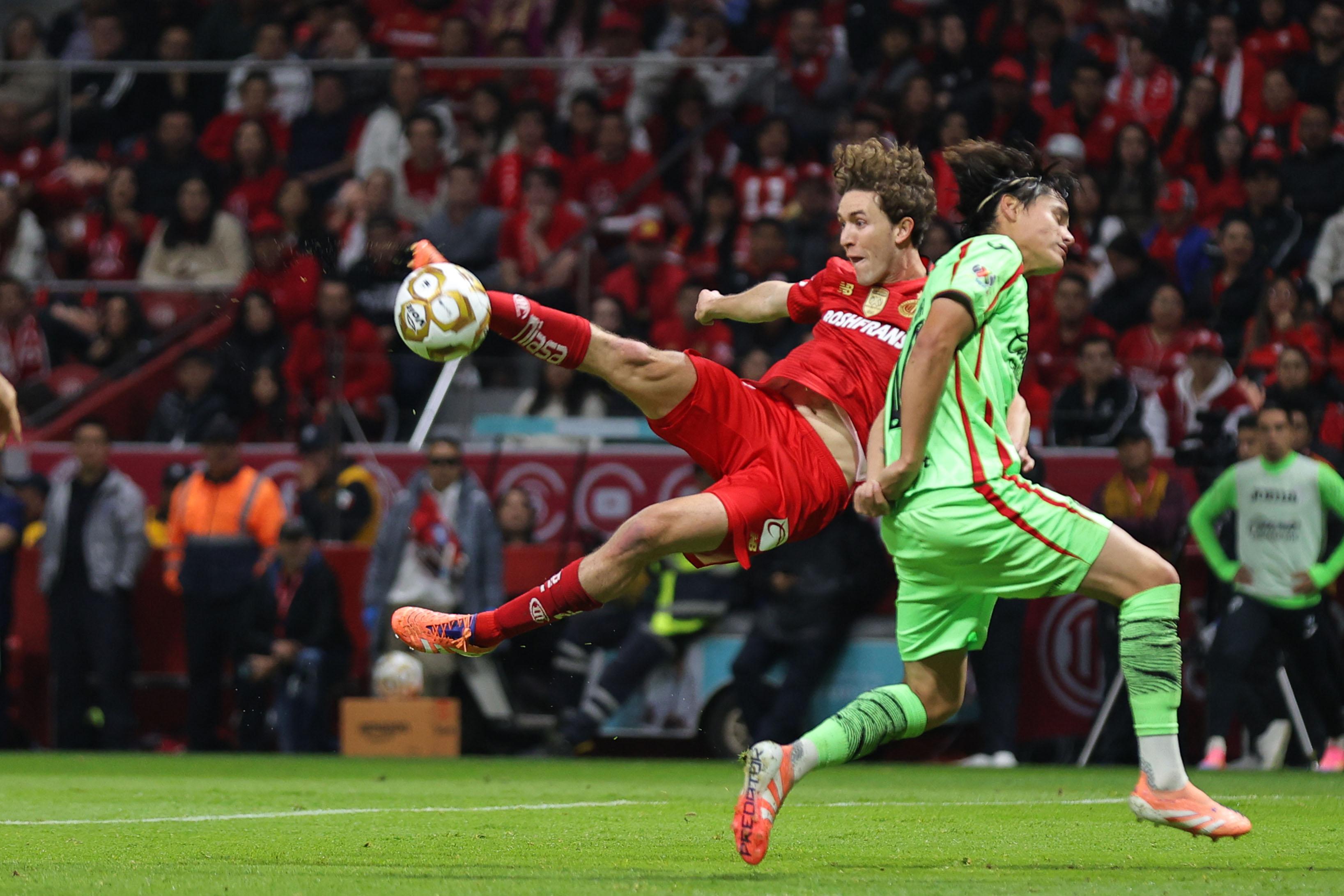 Toluca y Juárez terminan 0-0, pero los Diablos avanzan a semifinales con un global de 2-1.