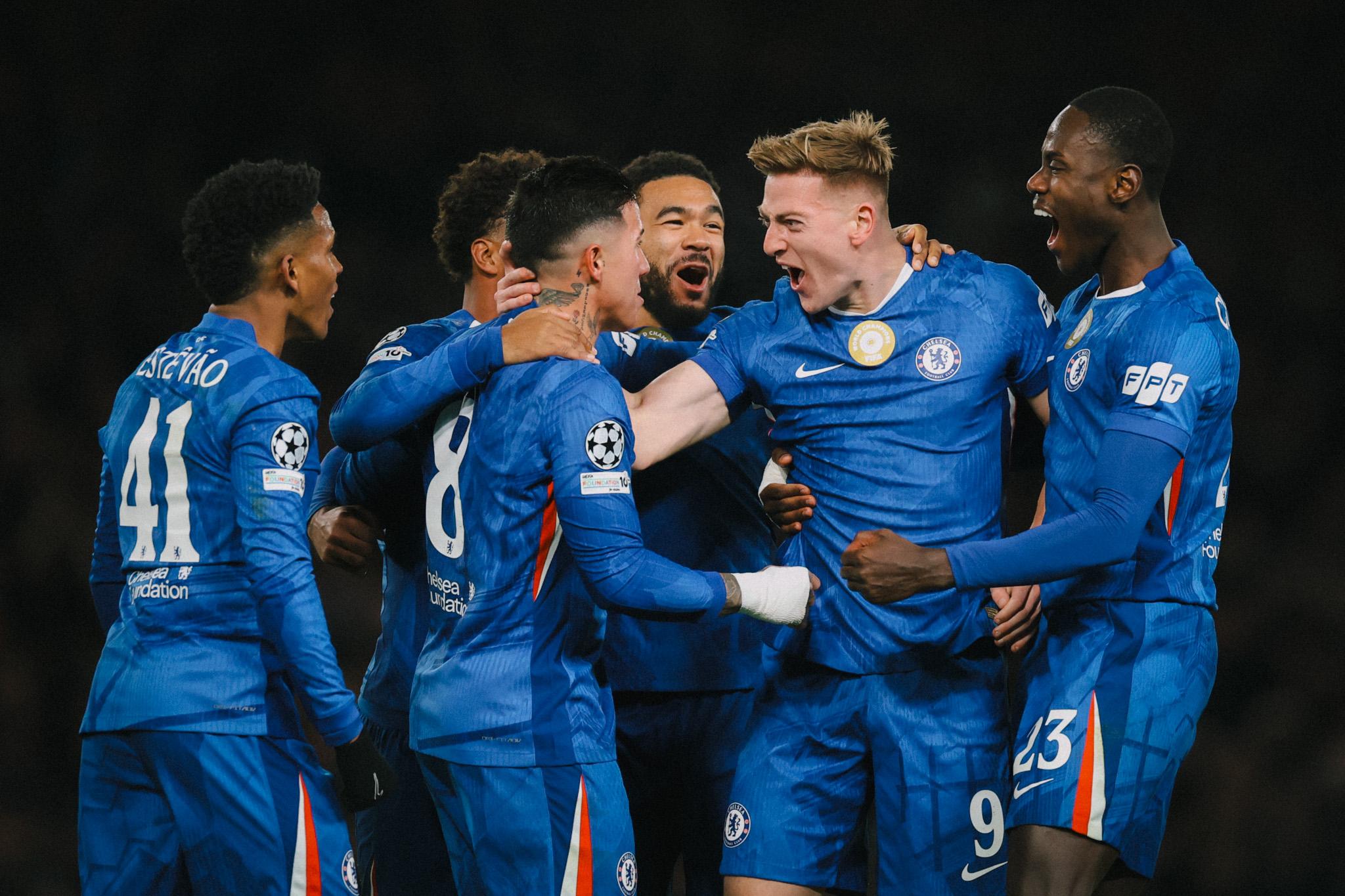 Chelsea se impuso sin problemas por marcador de 3-0 al Barcelona en la Champions League.