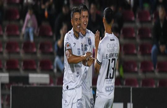 Querétaro gana 2-1 a Juárez y se puede meter al Play-In.