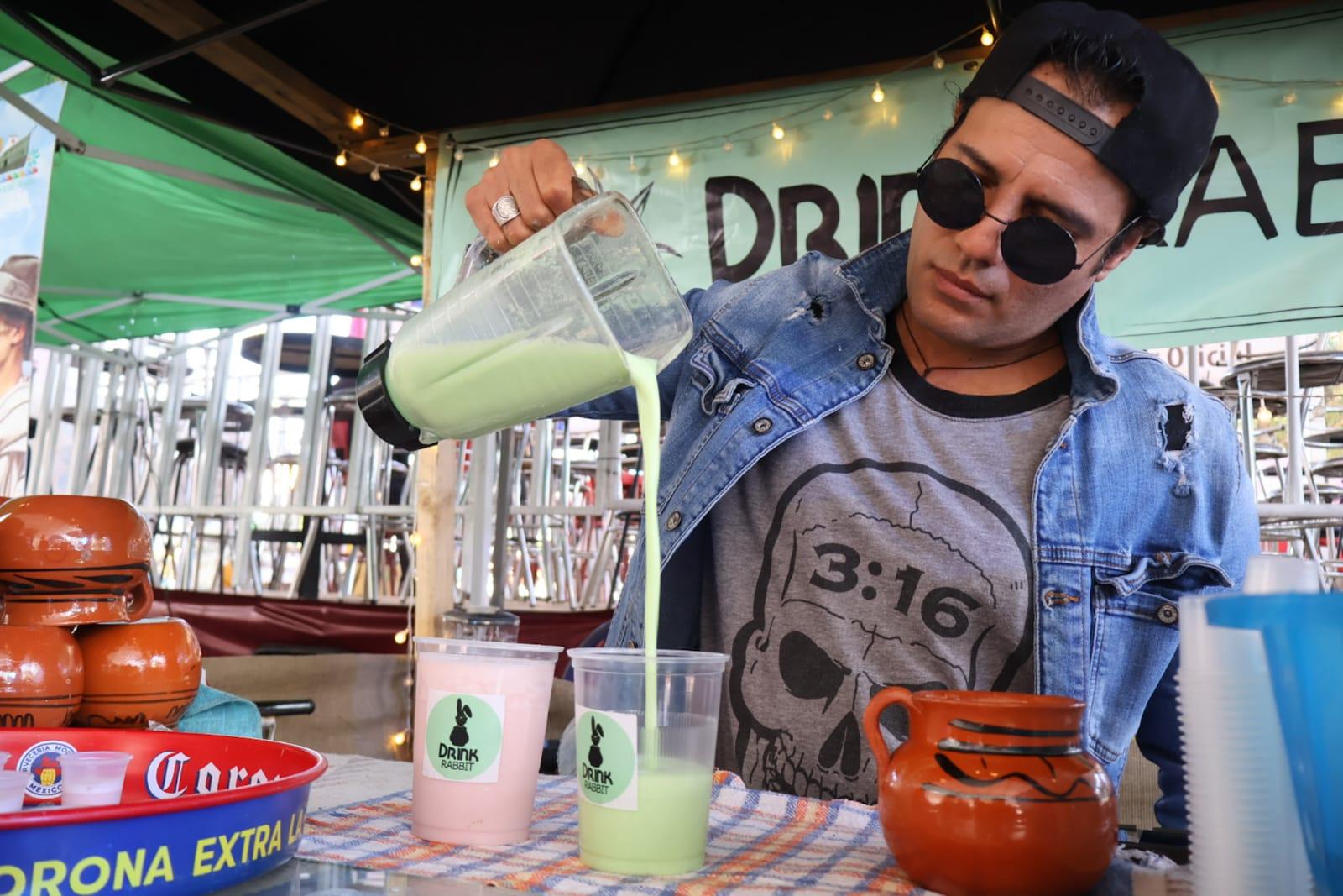 Se lleva a cabo en el Teatro del Pueblo dentro del Recinto Ferial de Tlaxcala el II Festival del Pulque.