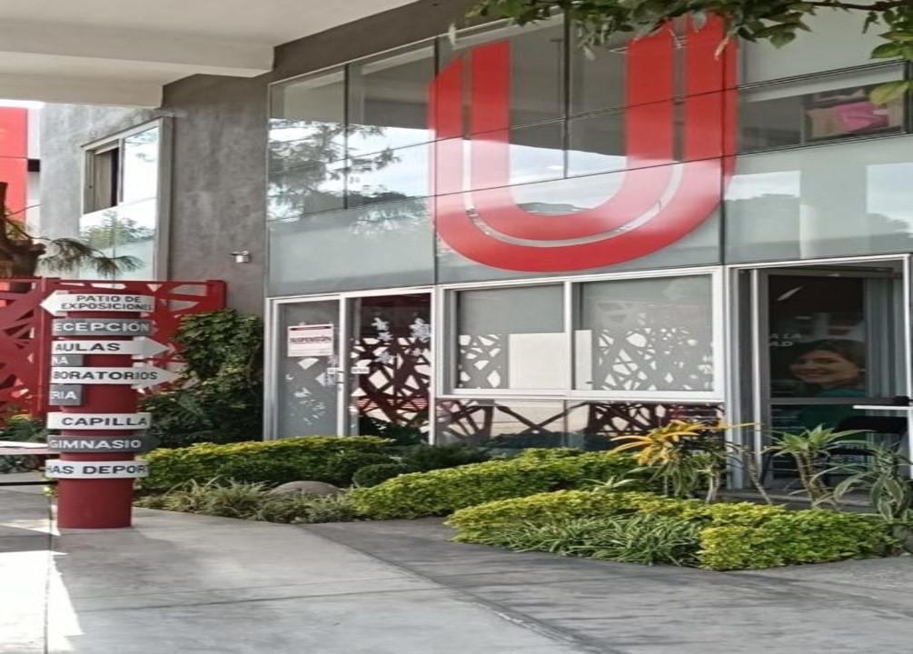 Profeco suspende Prepa UPAEP Angelópolis, que se ubica en San Andrés Cholula, Puebla..