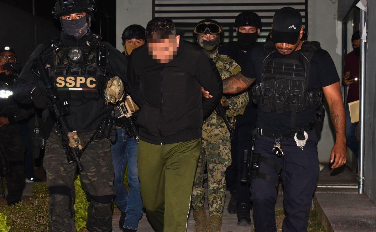 Jorge Armando, alias "El Licenciado", presunto autor intelectual del asesinato del alcalde de Uruapan, Michoacán, Carlos Alberto Manzo Rodríguez, fue trasladado a un penal federal.