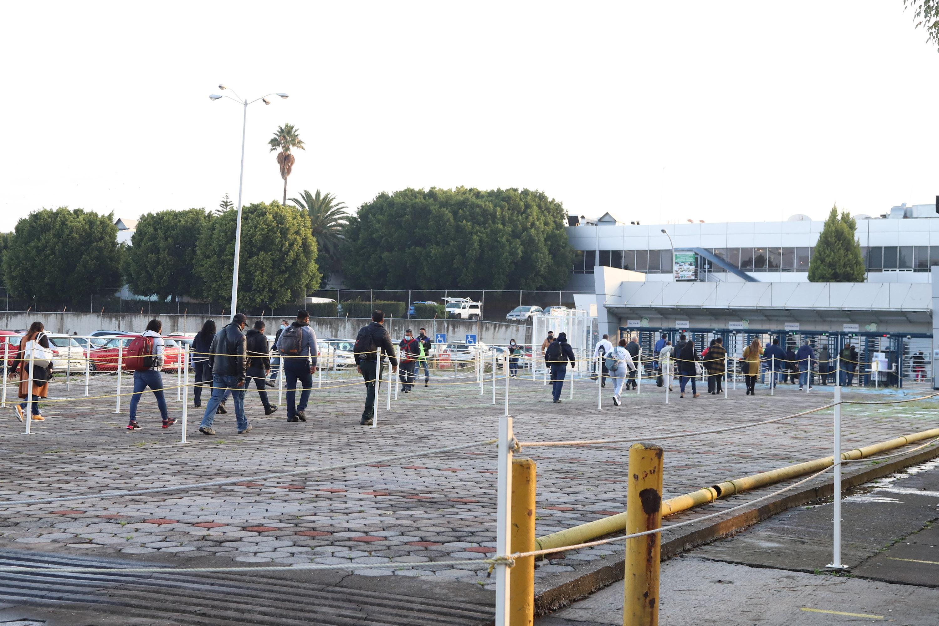 La empresa alemana Volkswagen México, confirmó un paro productivo para el Segmento 3 del modelo Taos.