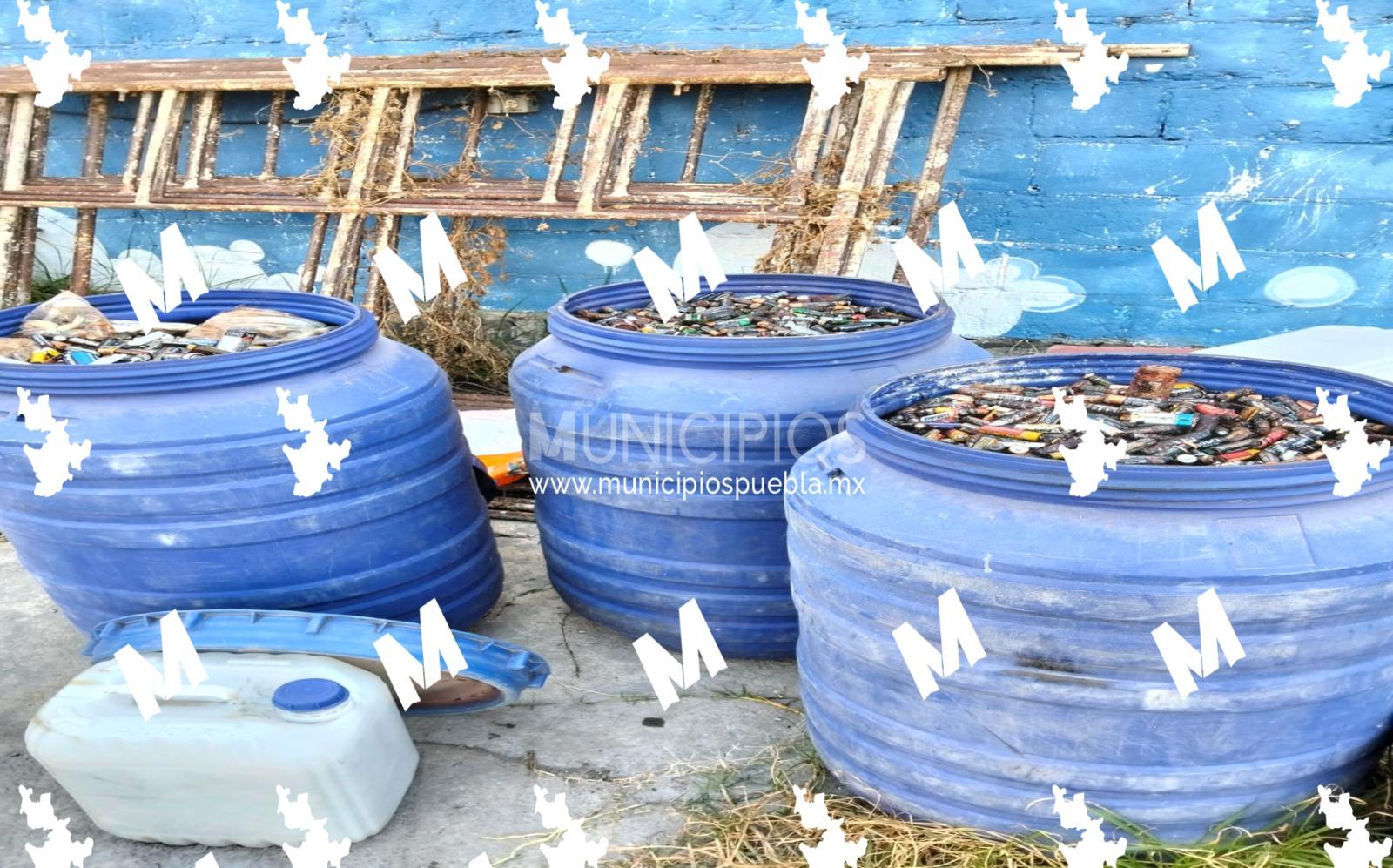 Logran retirar miles de pilas mediante acopio en San Martín Texmelucan, Puebla.