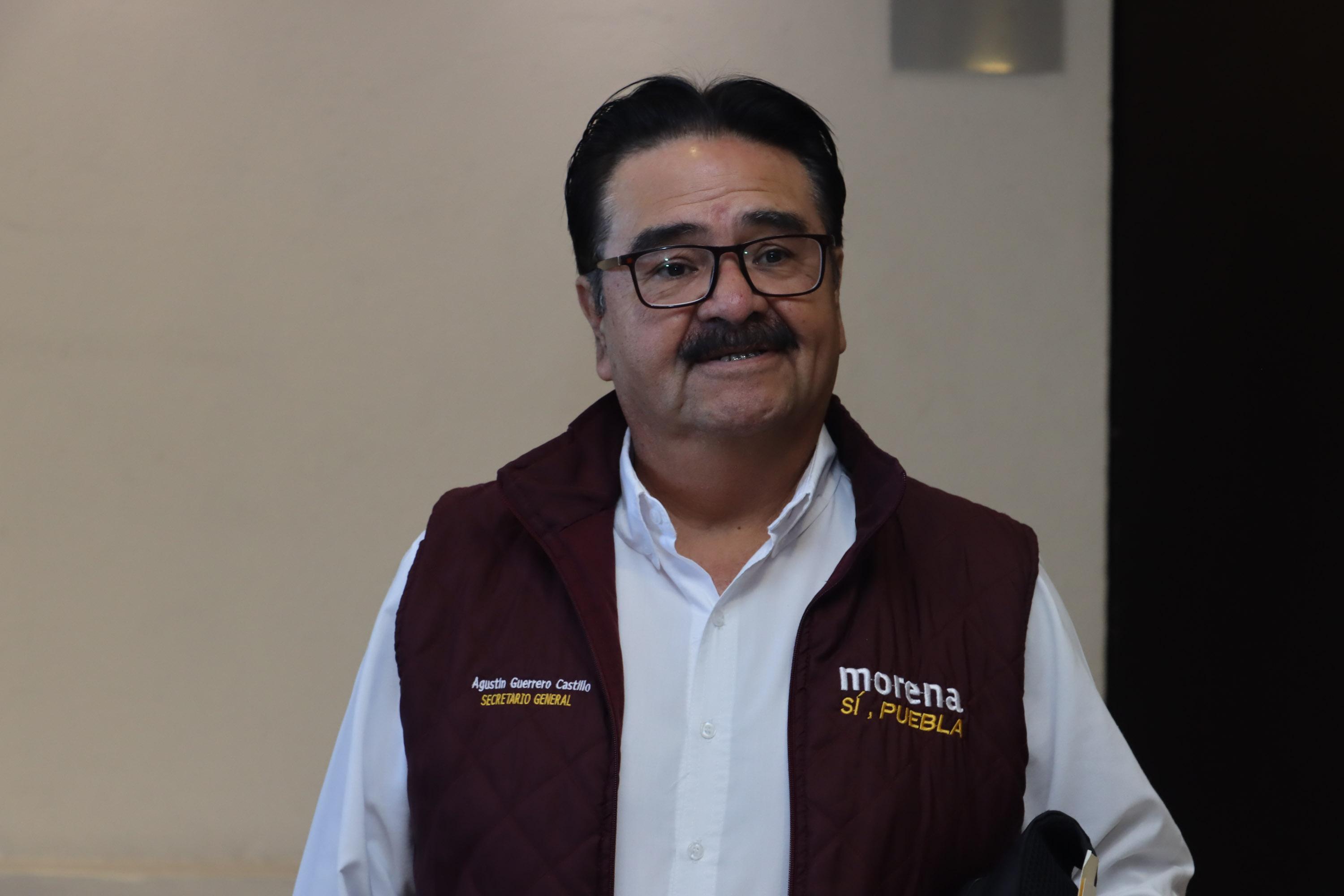 Vocero del Comité Estatal de Morena en el estado de Puebla, Agustín Guerrero Castillo.