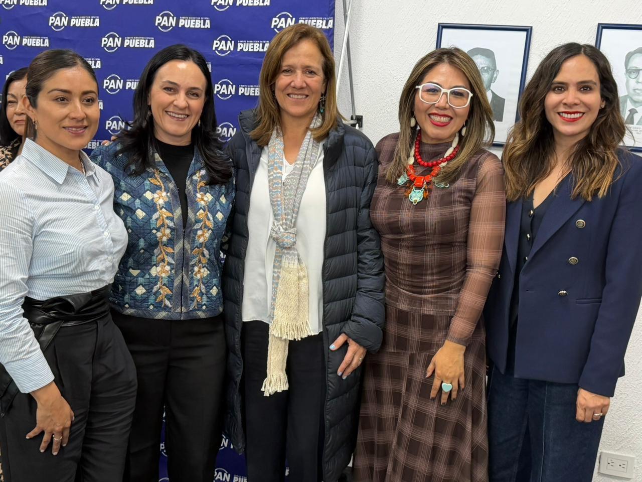 Diputada federal, Margarita Zavala Gómez del Campo, en su visita por San Andrés Cholula.