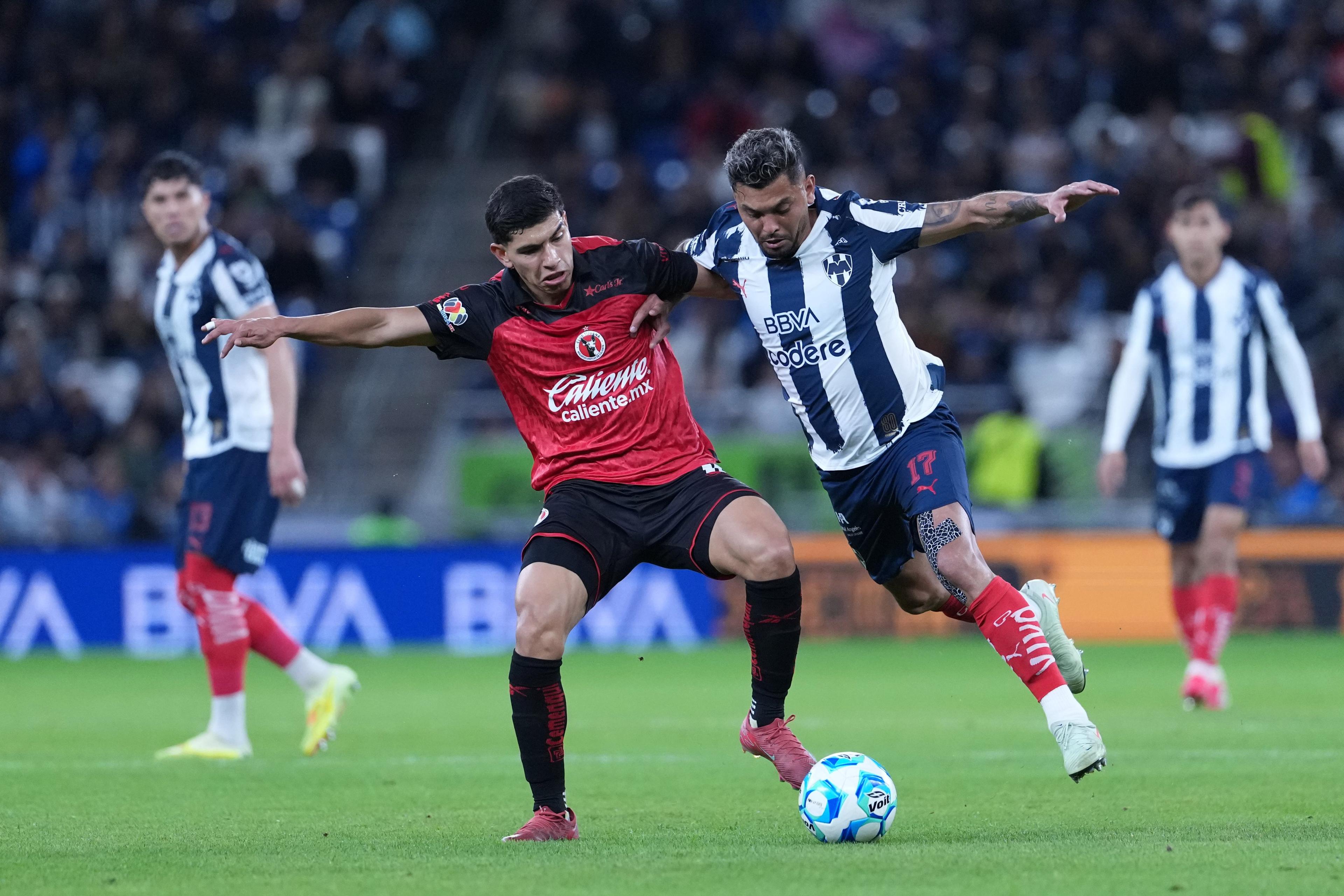 Monterrey y Tijuana terminan con empate a dos goles.