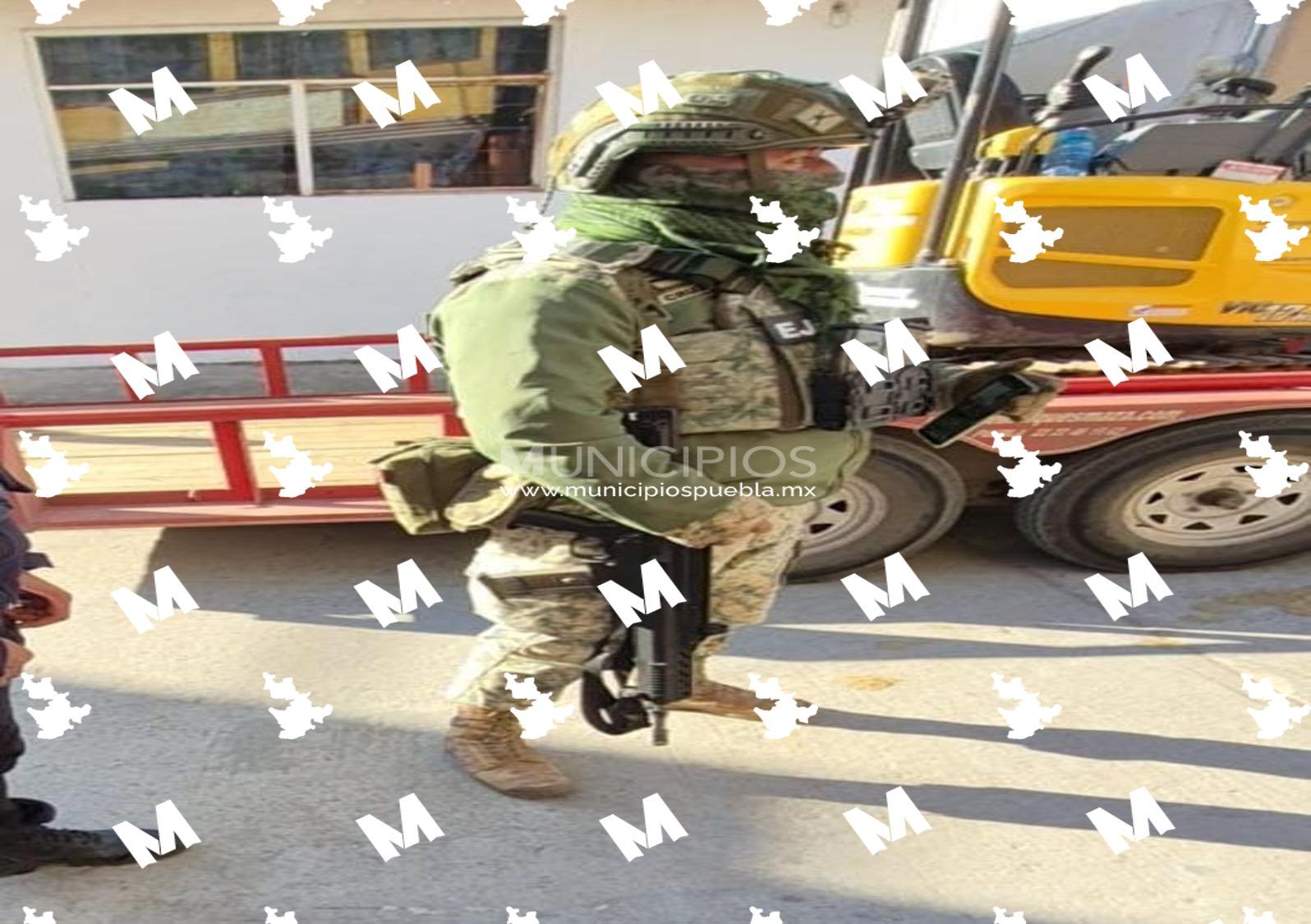 Se registró un fuerte operativo encabezado por personal de la (FGE) de Puebla en un domicilio de la comunidad de San Juan Tuxco, en San Martín Texmelucan.