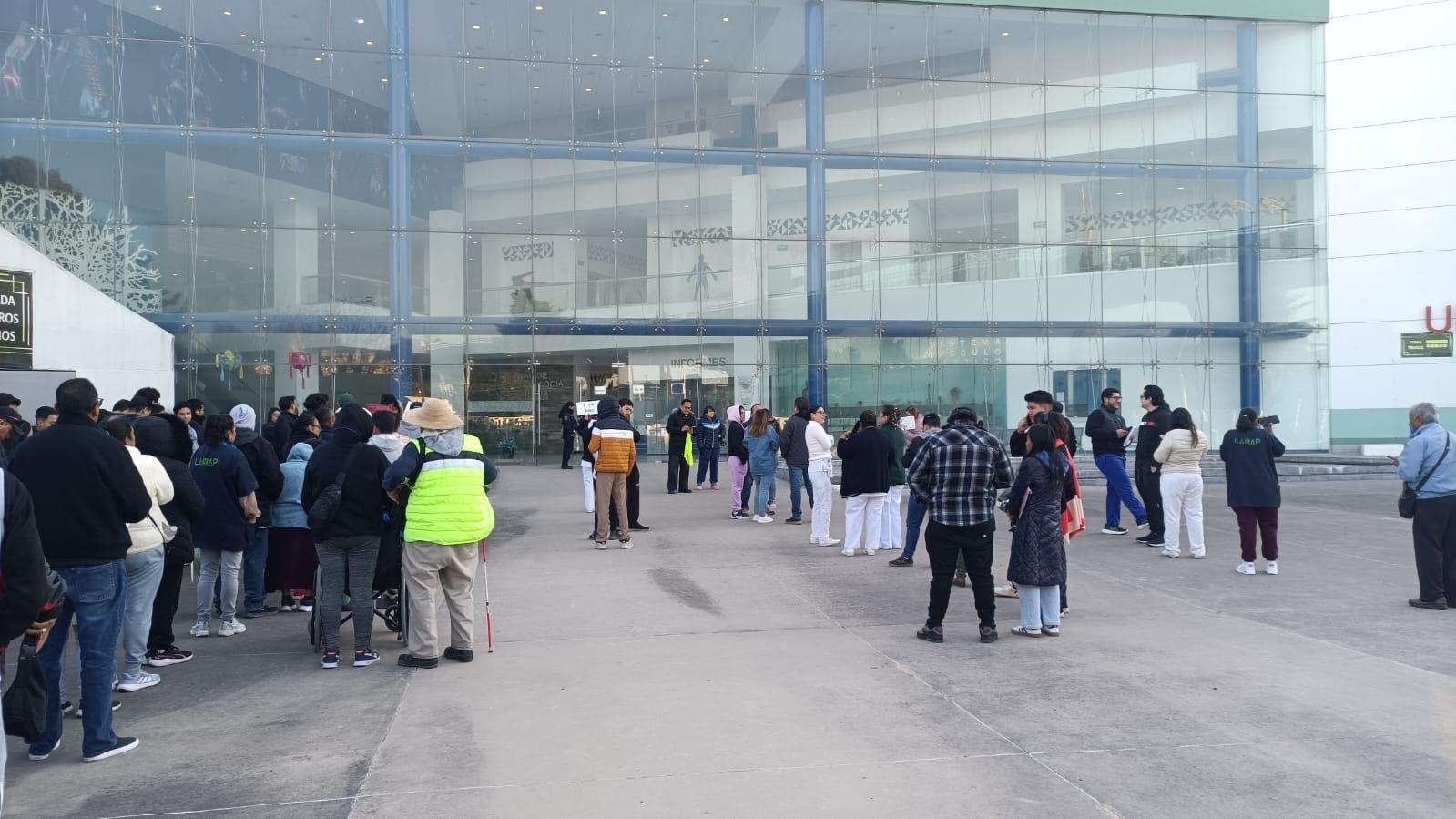 Daños menores de carácter no estructural, como fisuras, en el estado de Puebla.