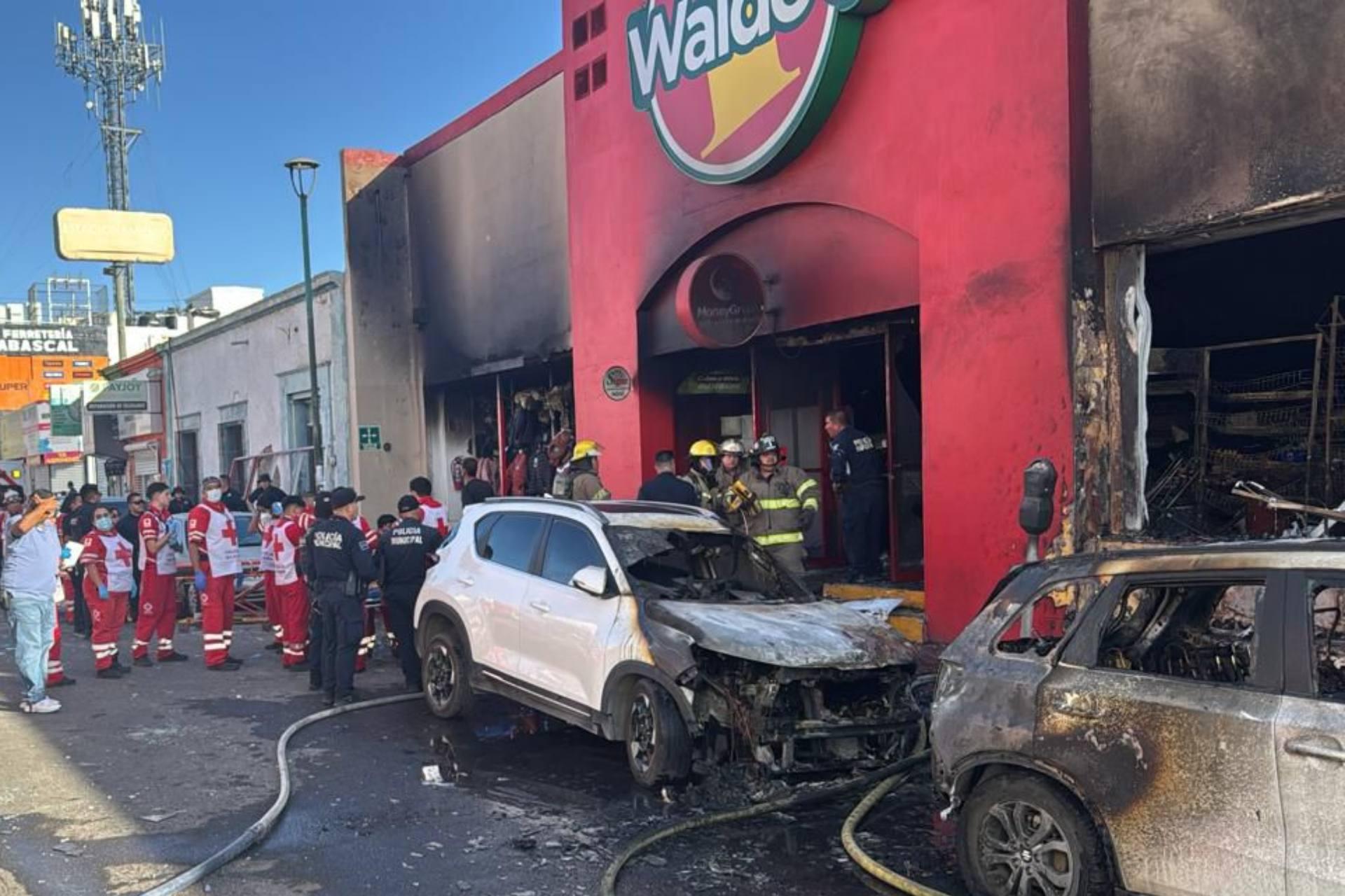 Vinculan a proceso a 6 y a una persona moral por incendio en una tienda Waldo’s de Hermosillo, Sonora.