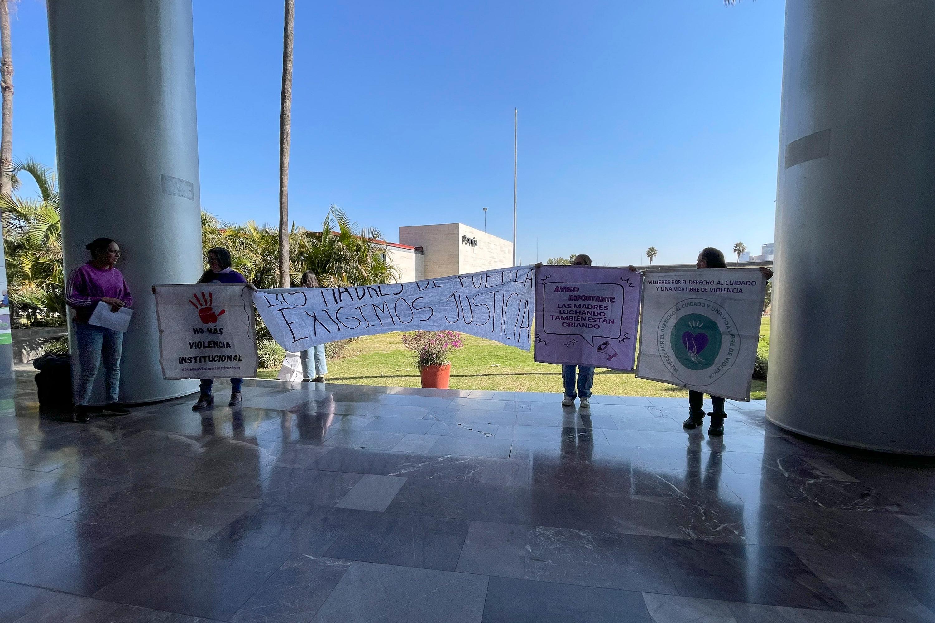 Un caso de violencia vicaria más: Acusan complicidad de Jueza en Puebla.