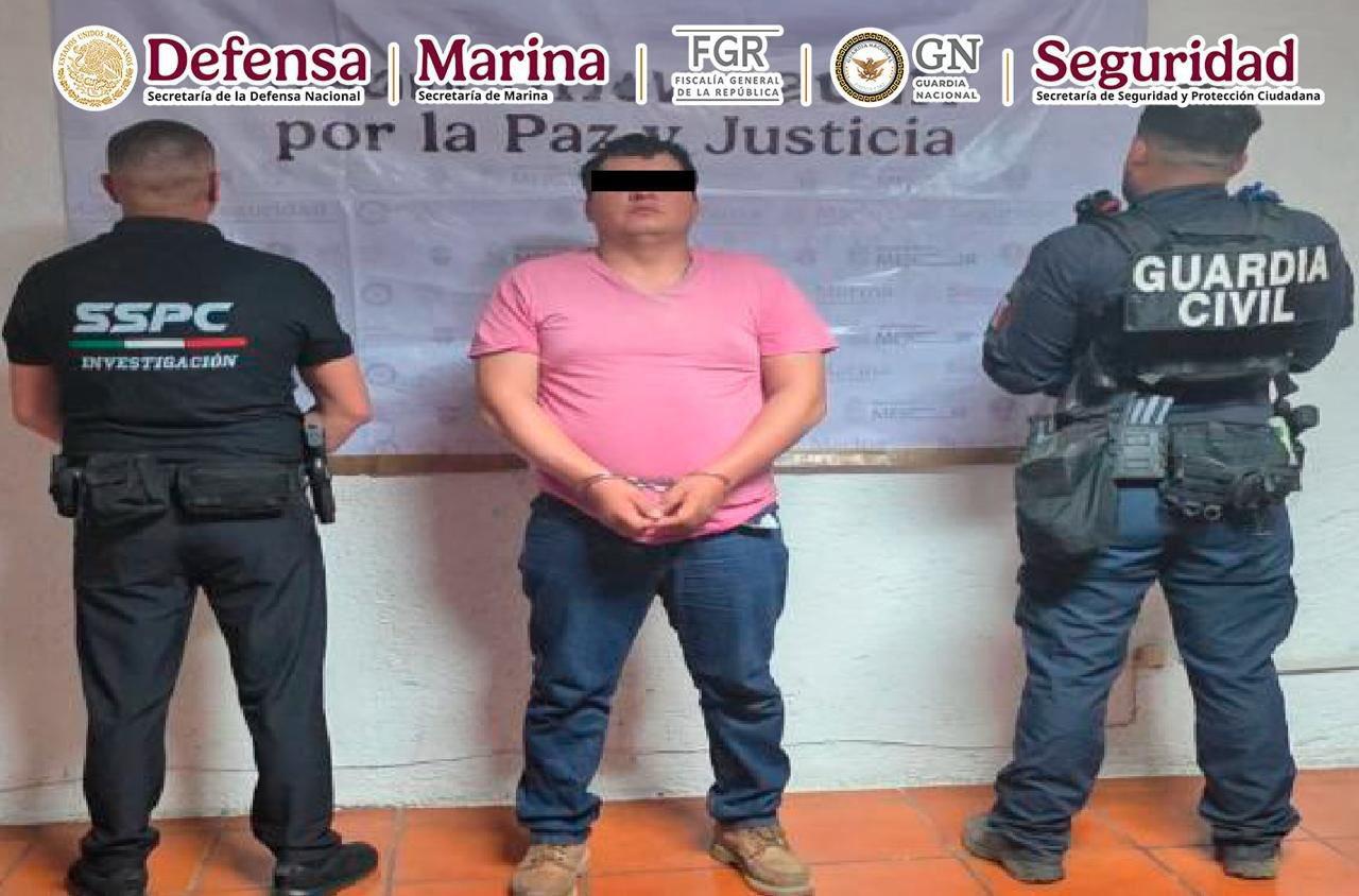 Detienen a Rafael N, alias Aurora, generador de violencia en Michoacán.