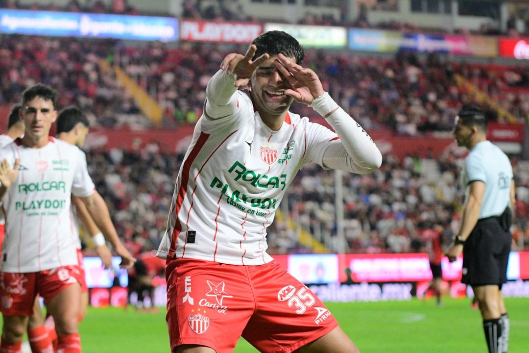 Necaxa pone en marcha la Fecha 12 con una goleada.