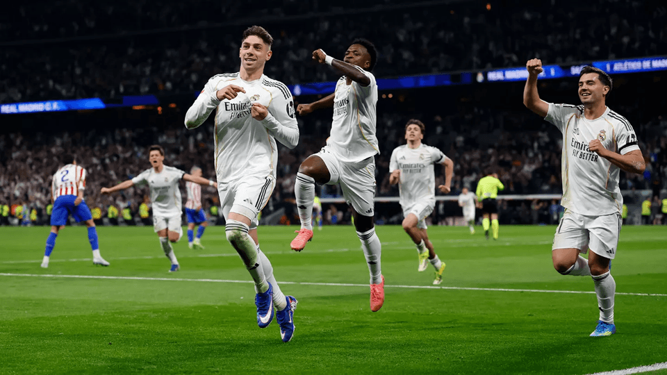 Remontada y triunfo del Real Madrid en el derbi.