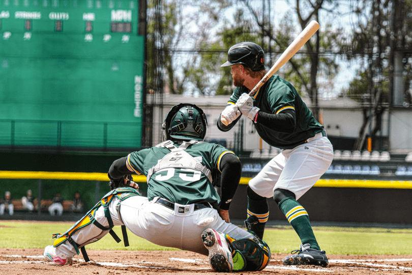 Los Pericos de Puebla realizan primer juego de pretemporada.