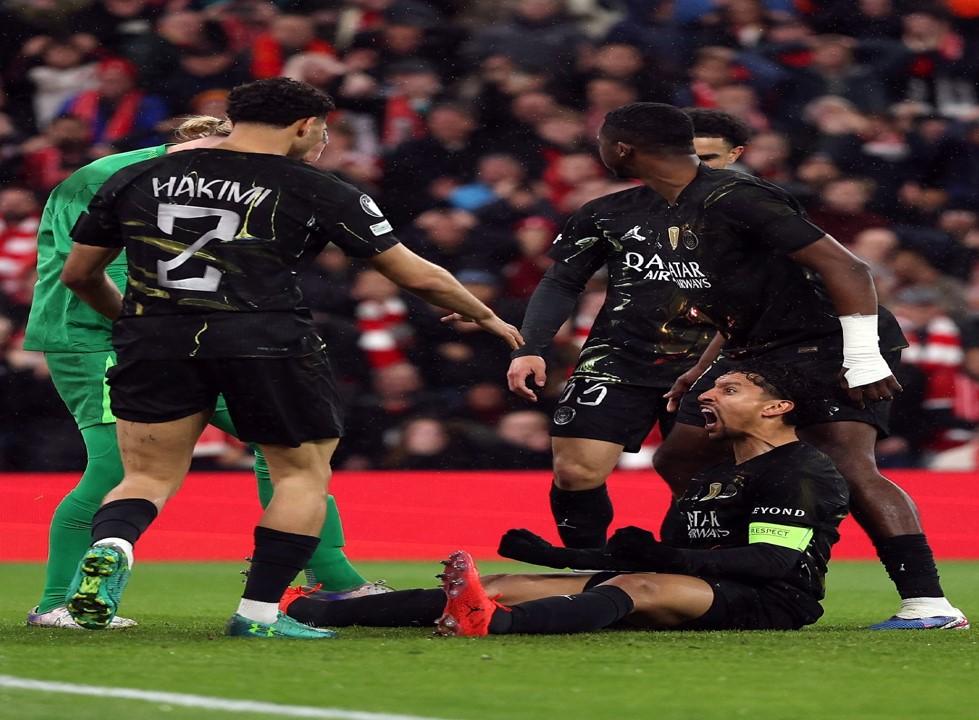 Dembélé confirma el pase del campeón PSG a semifinales de la Champions.