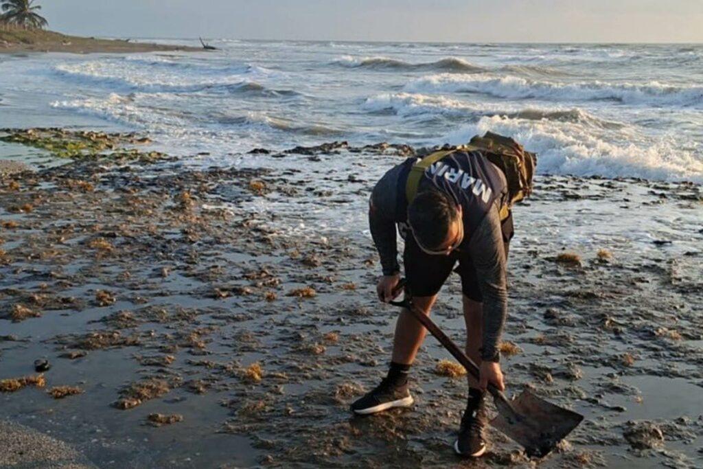 Insuficiente gestión de Pemex por derrame de hidrocarburo en el Golfo de México.