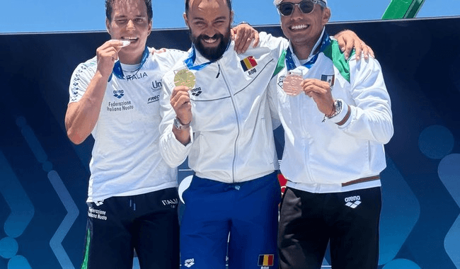 El mexicano, Jonathan Paredes, gana bronce en la Copa del Mundo de Clavados.