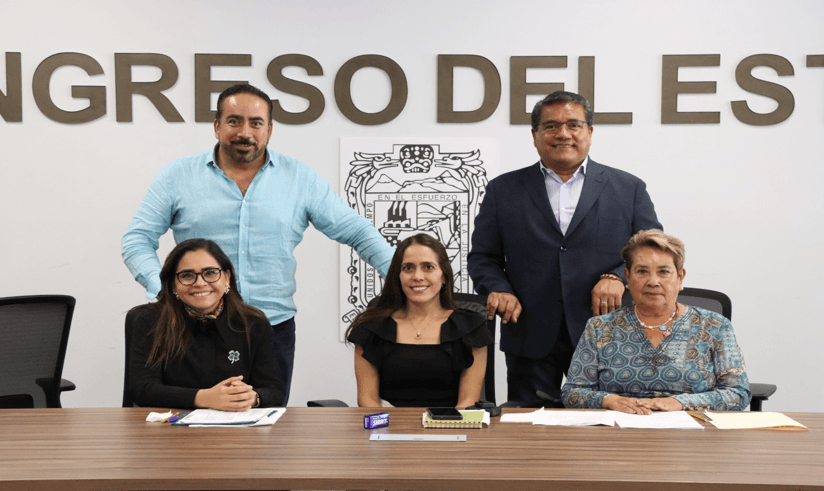 Avala Comisión del Congreso de Puebla donación de predios para vivienda y salud.
