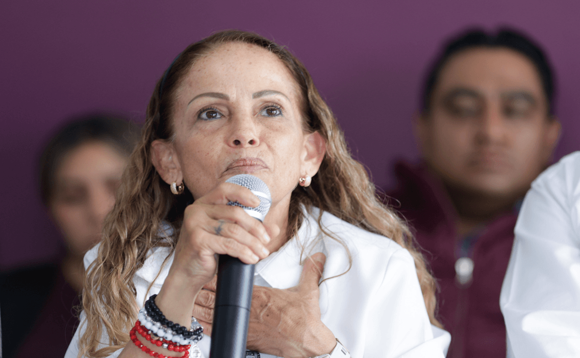 Rechazan militantes de Morena aspiración de Olga Lucía Romero en Tehuacán.
