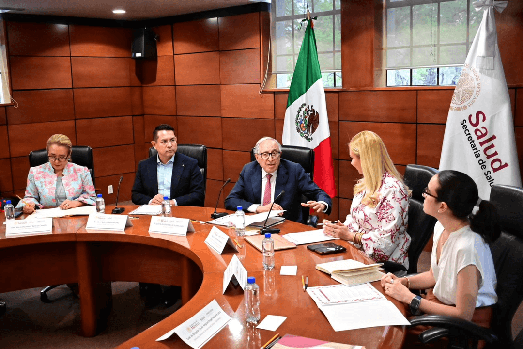 Secretaría de Salud fortalece atención del embarazo y parto en México.