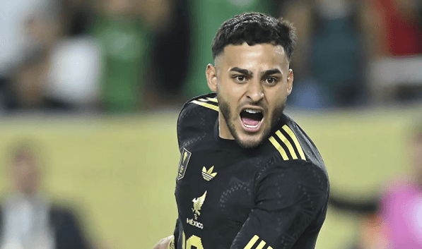 No nos queremos relajar, buscaremos vencer a Chequia: Alexis Vega.
