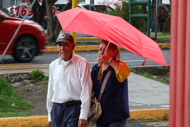 Llaman a la población a mantener medidas preventivas por lluvias en 22 entidades.