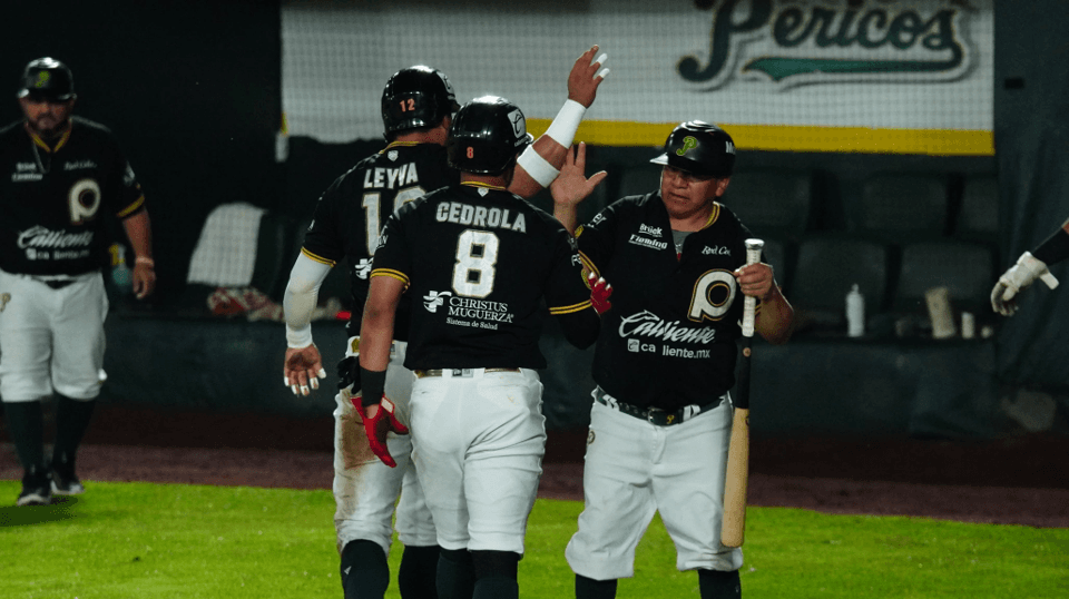 Pericos abre serie y busca embestir a los Toros.