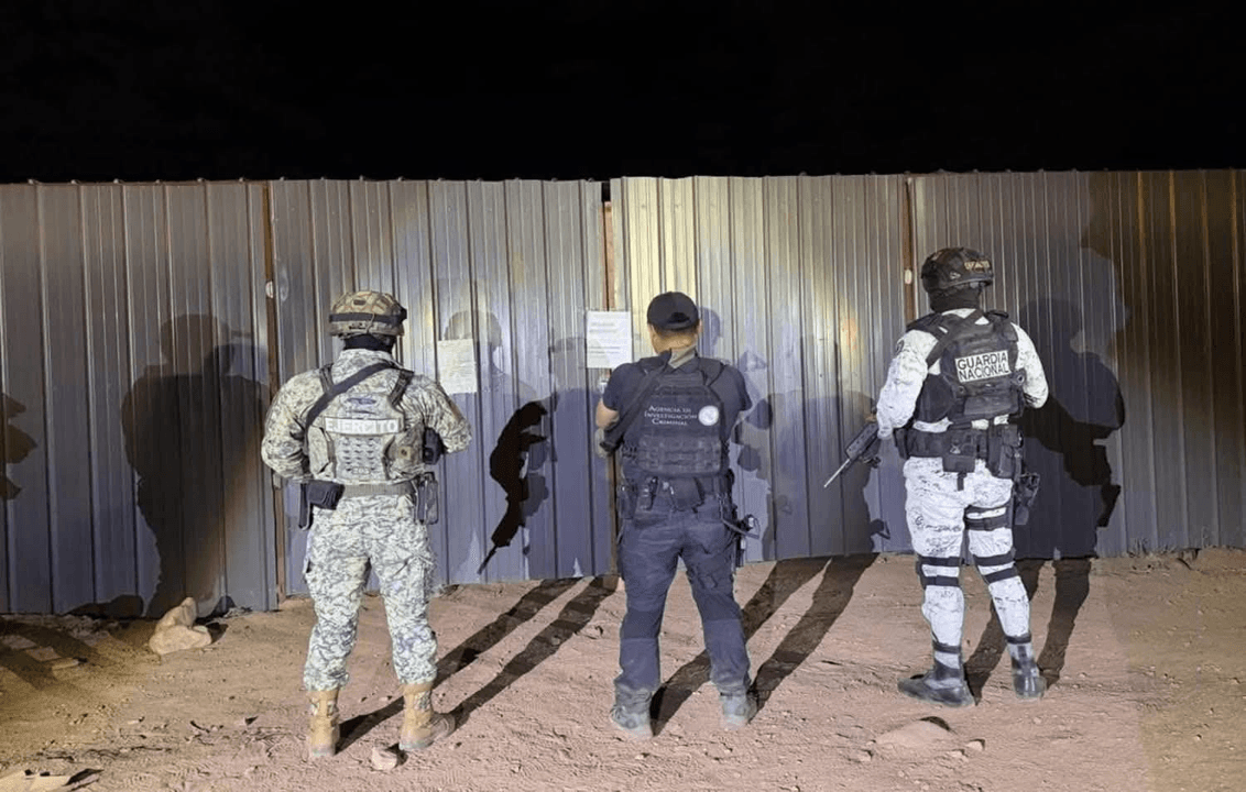 Gabinete de Seguridad asegura armas de fuego y droga en el país.
