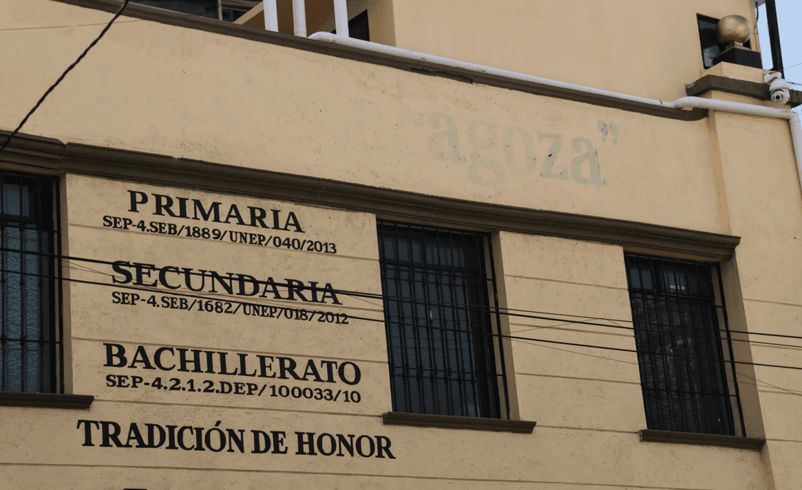 Borran el nombre de la Academia Militar Ignacio Zaragoza en Puebla.