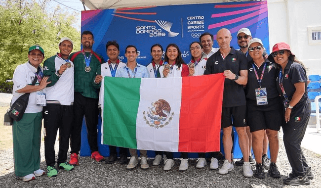 México logra doble medalla de oro en tiro con arco en los JCC.