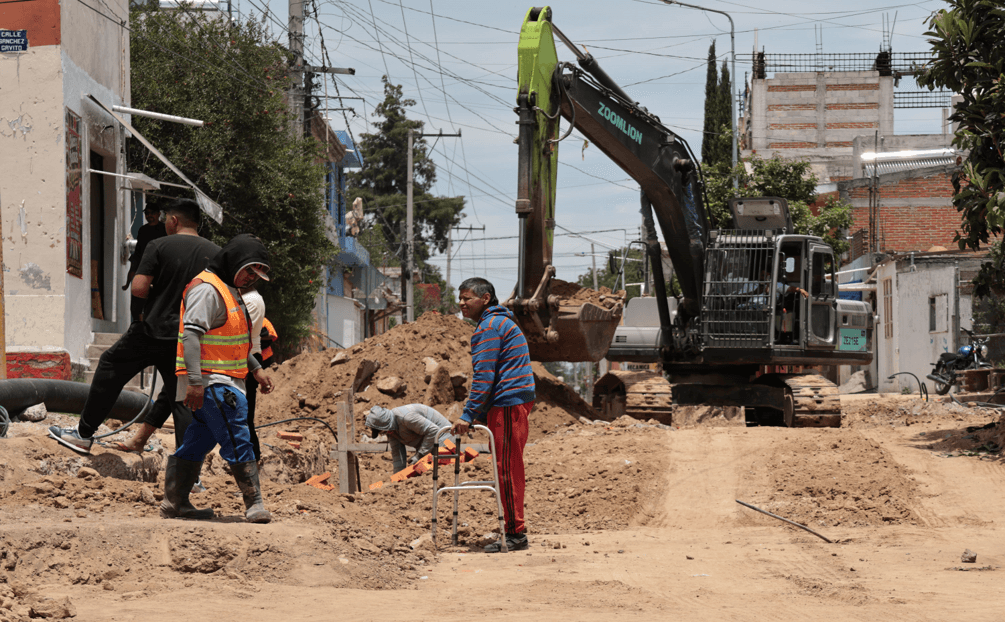 Rehabilitación de la red de alcantarillado sanitario en la junta auxiliar Romero Vargas.