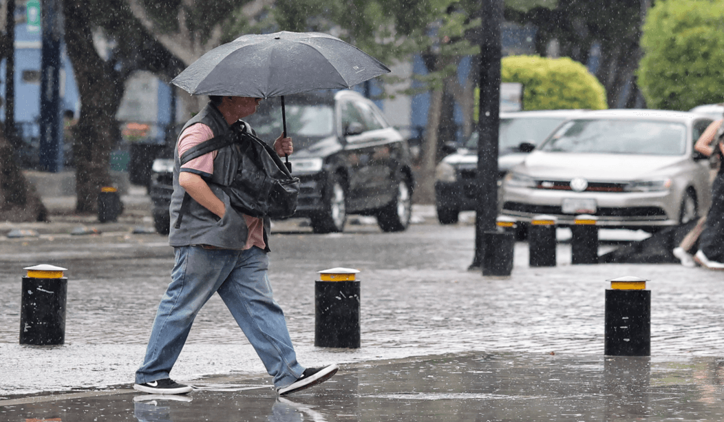 CNPC mantiene alerta por lluvias fuertes y altas temperaturas en varios estados del país.