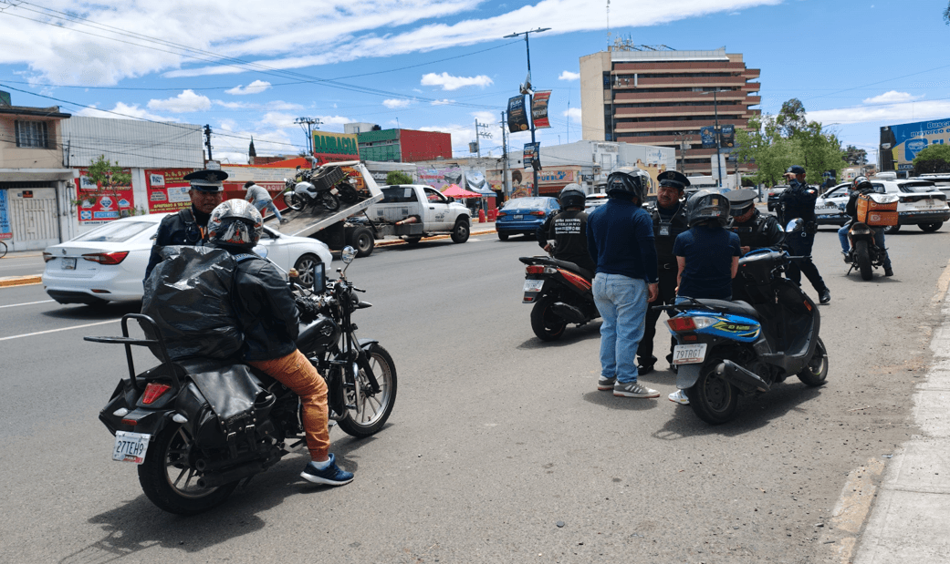 Operativo Centinela en Puebla inhibe motocicletas con documentos apócrifos.
