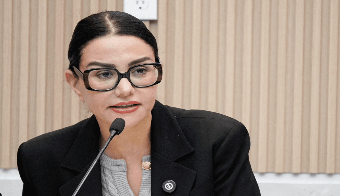 Tras burlarse de sanción impuesta por Morena, Nay Salvatori aparece en redes.