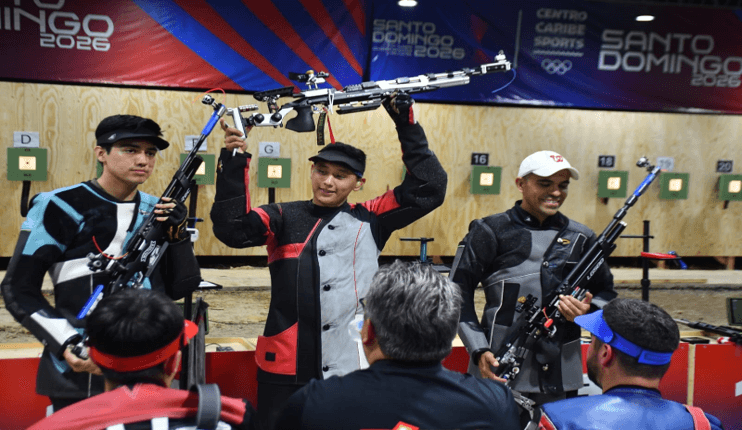 Mexicano, Edson Ramírez, conquista oro en 10M de rifle.