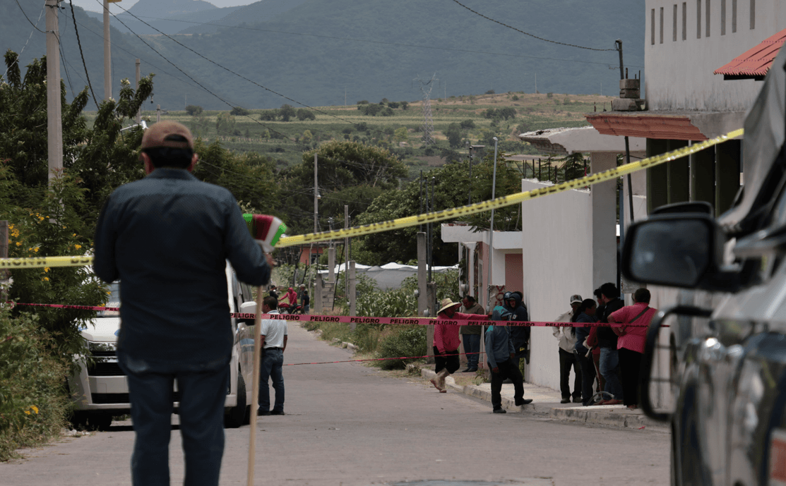 Encuentran muerto y encobijado a El Gallo en Santa Isabel Cholula.