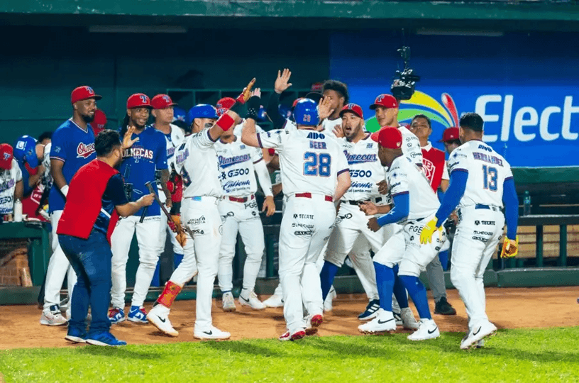 Alan Espinoza da pase a Olmecas a Serie de Campeonato; Pericos el rival.