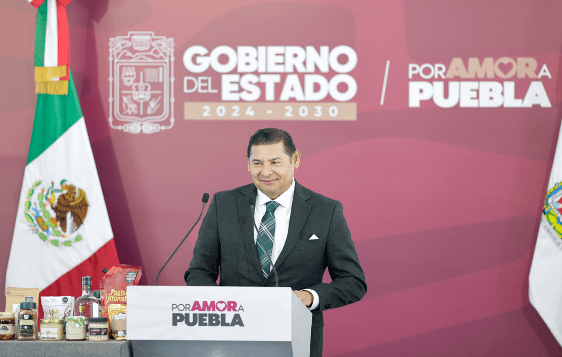 Armenta destaca apoyo de Sheinbaum al estado de Puebla.