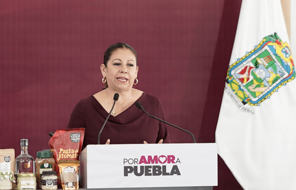 Laura Artemisa declina la candidatura de Morena a la alcaldía de Puebla.