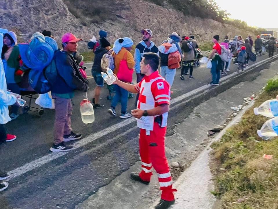 Caravana Migrante cruza Nicolás Bravo y Cañada Morelos